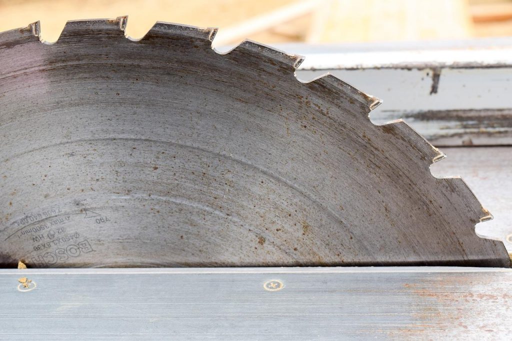 table saw, table circular saw, construction site-2243289.jpg
